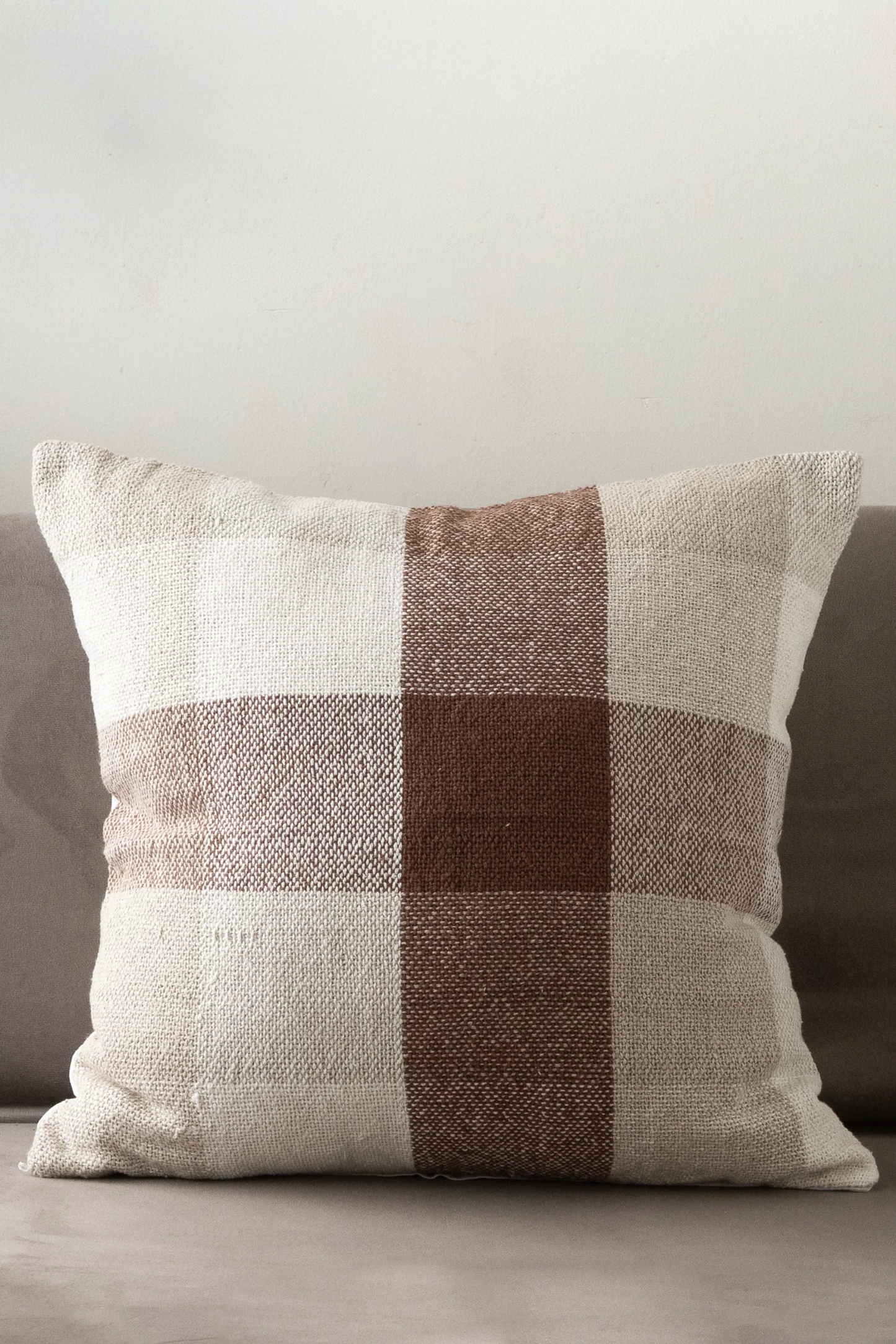 Checkered Sand - Cushion Cover