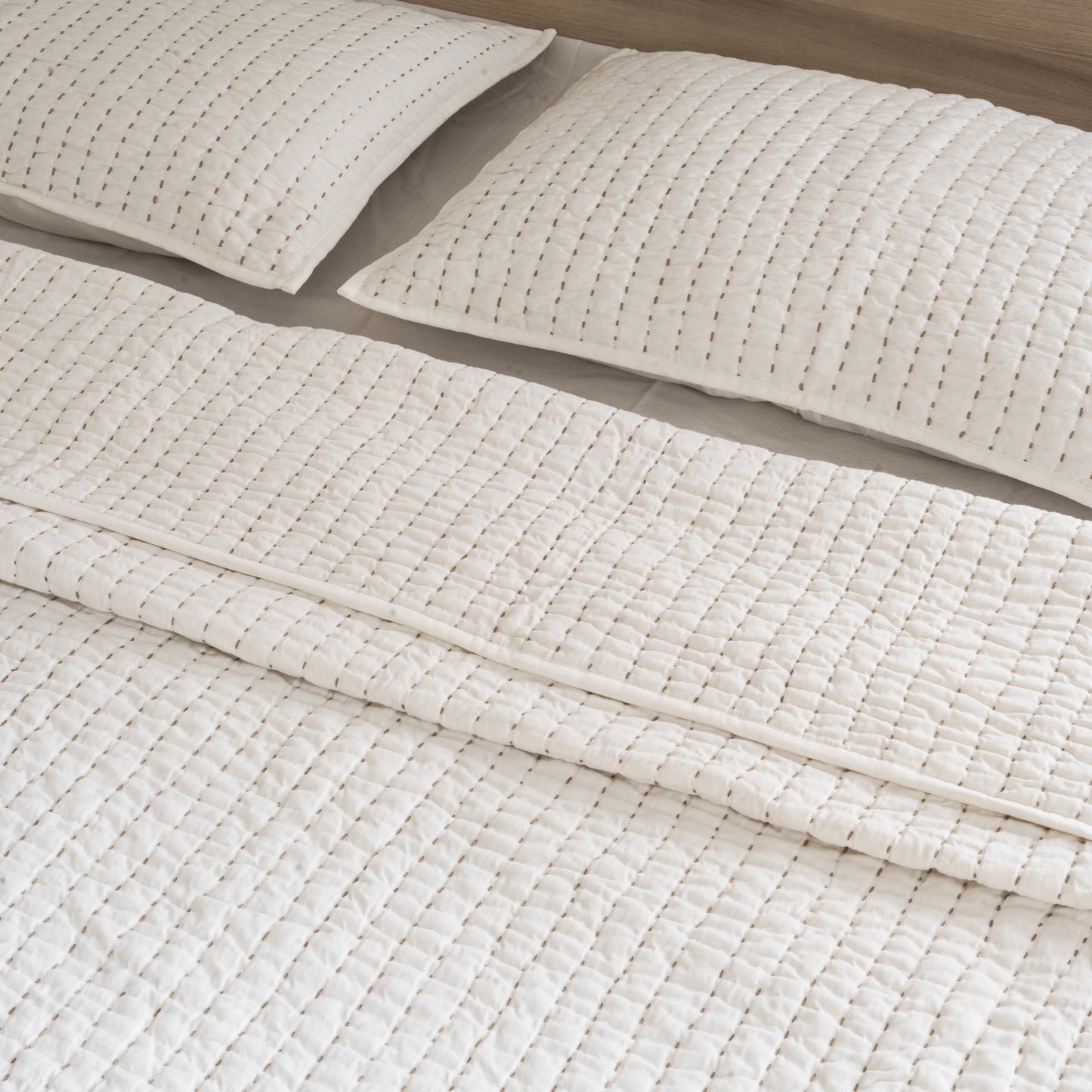 Snowdrift Quilted - Bedspread